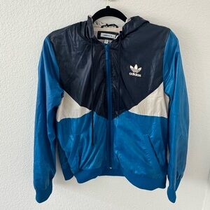 Adidas Men's Blue and White Windbreaker